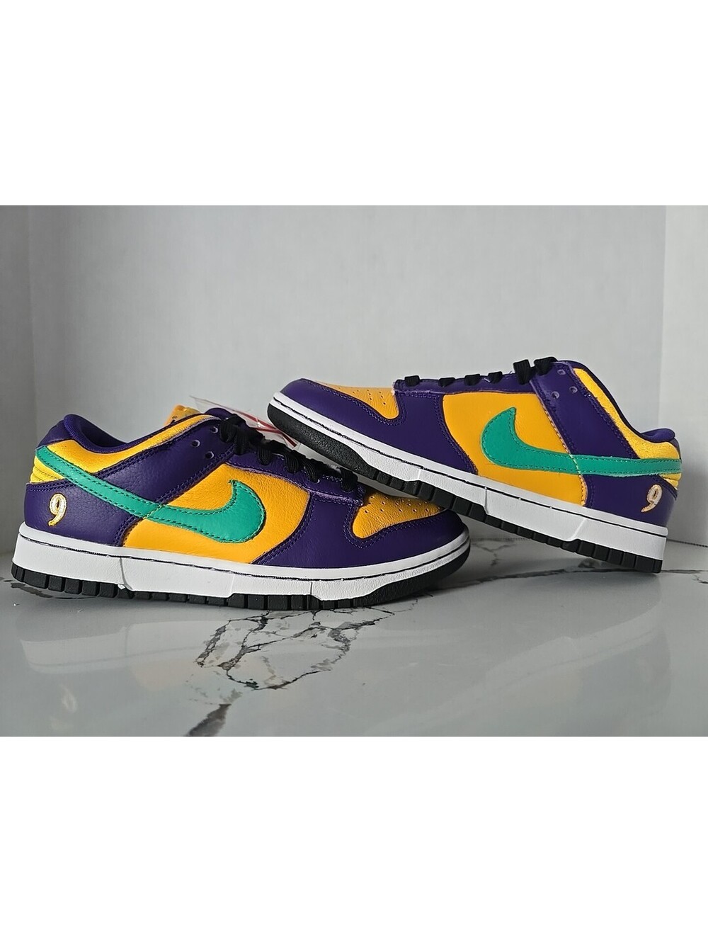 Nike Dunk Low LX Lisa Leslie Sparks Court Purple DO9581-500 Size 8.5W NEW